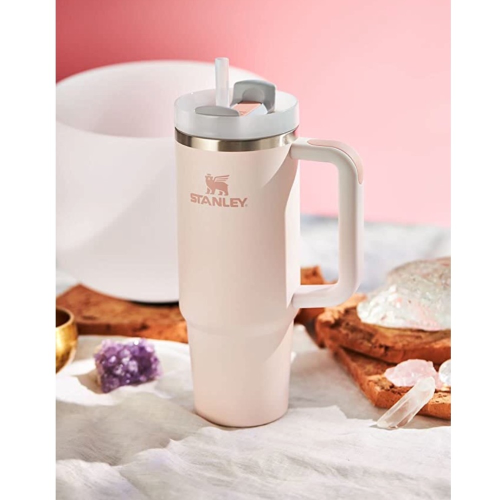 NWT * Stanley Rose Quartz Quencher H2.0 Flowstate Stainless Steel Insulated Cup